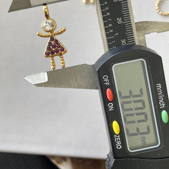 Vintage Necklace - Picture 4 of 6